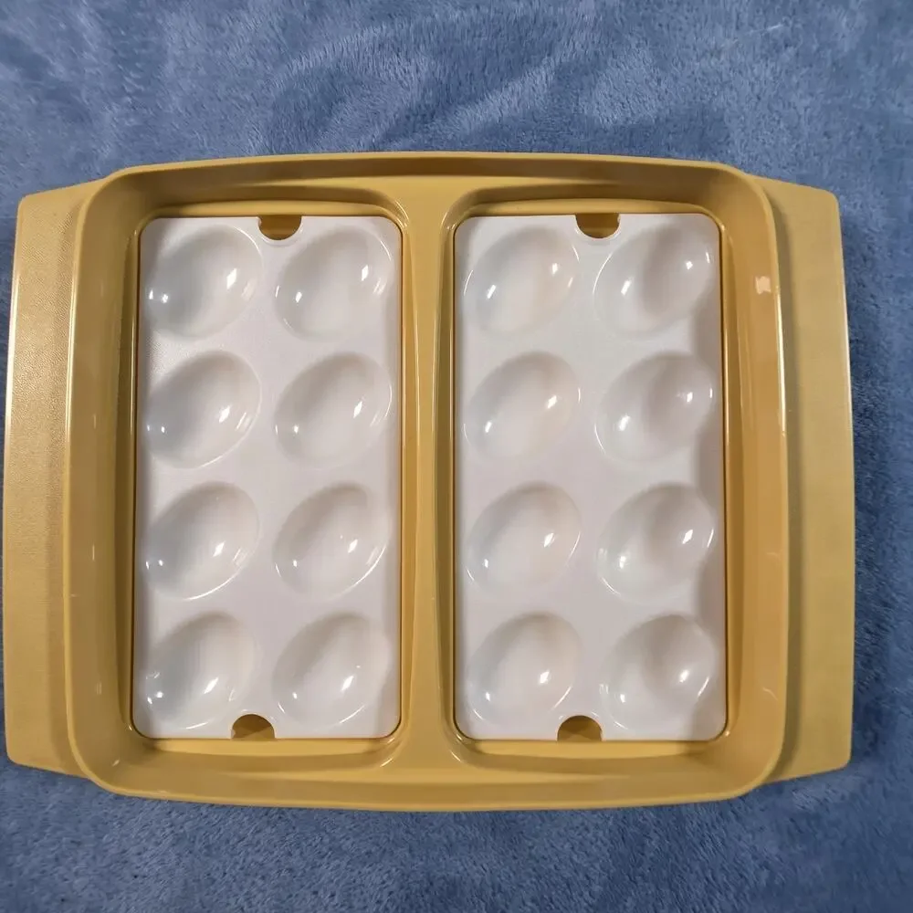 Vintage Tupperware Deviled Egg Carrier Harvest Gold 723-3 Complete 4 Piece Set